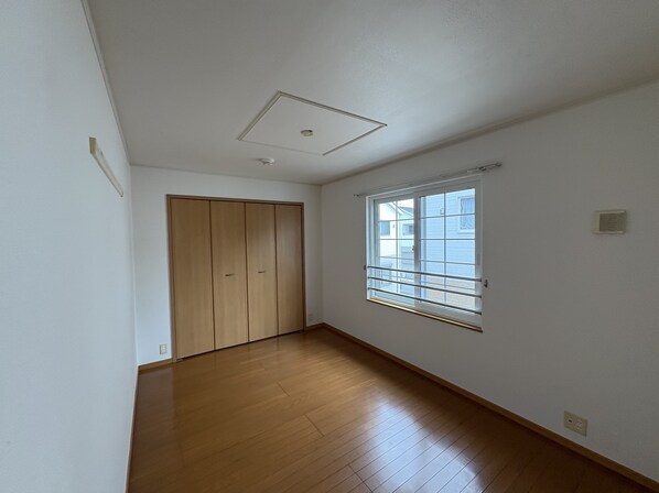 マン ウンド フラウ Bの物件内観写真